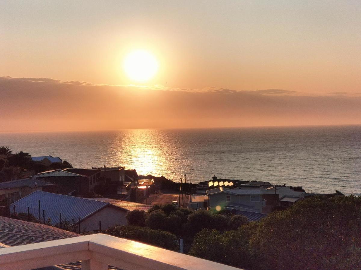 De La Hilcremat Hotel Simon's Town Eksteriør billede