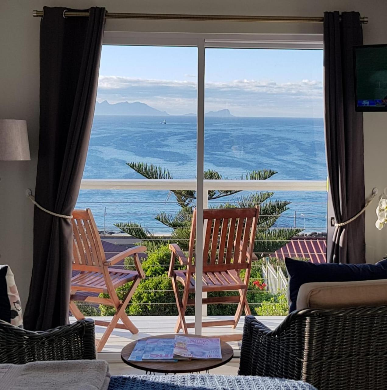 De La Hilcremat Hotel Simon's Town Eksteriør billede